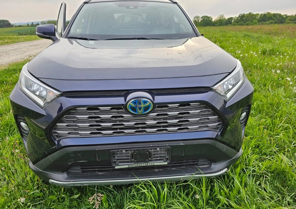 Toyota RAV4 cena 65700 przebieg: 81000, rok produkcji 2020 z Biała Piska małe 79